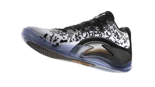 Side view of Zion Williamson's black and white Jordan Brand shoe.